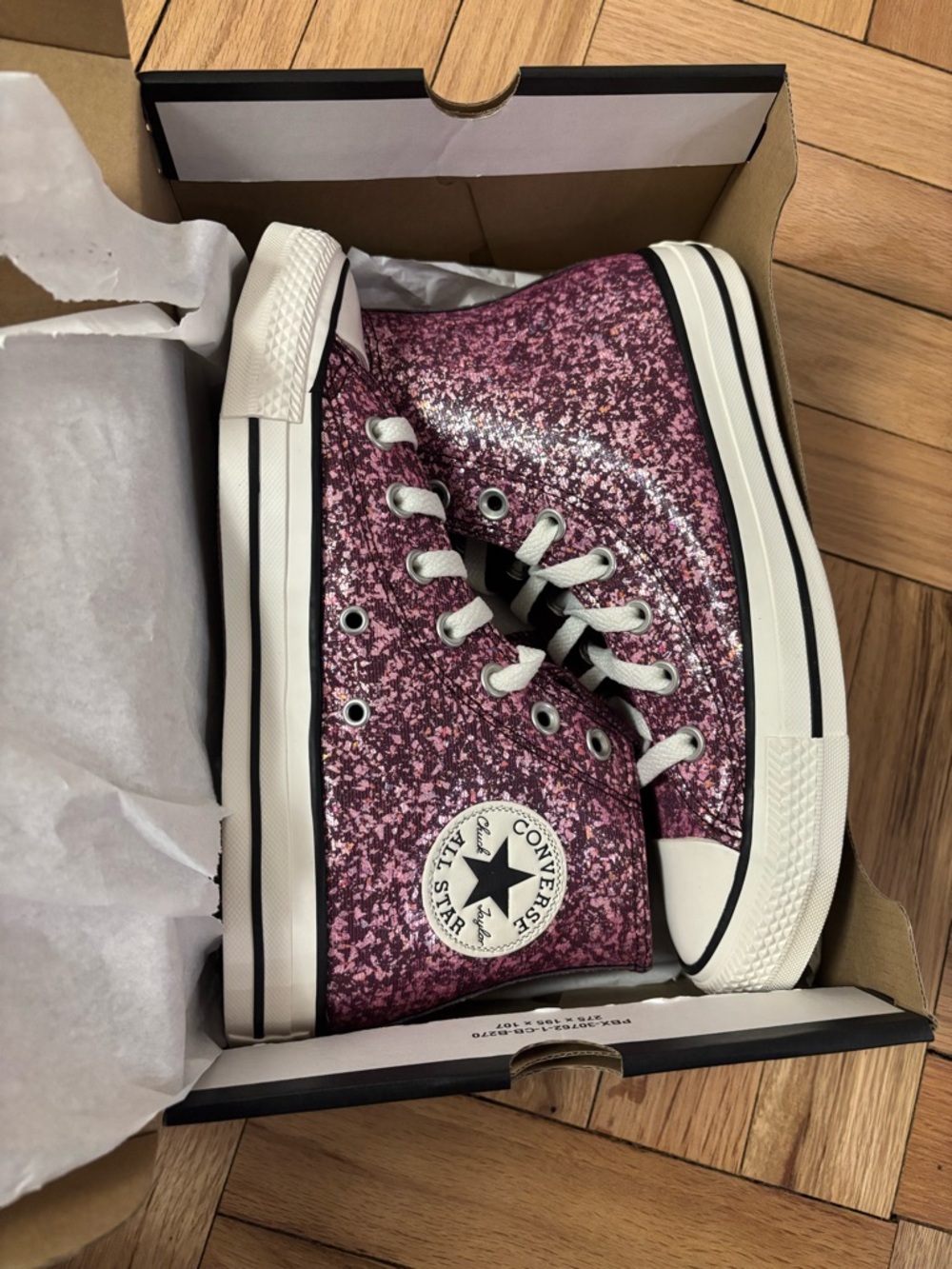 Wmns Converse Chuck Taylor All Star Hi Purple Glitter Shoe / A11137C / Size 7